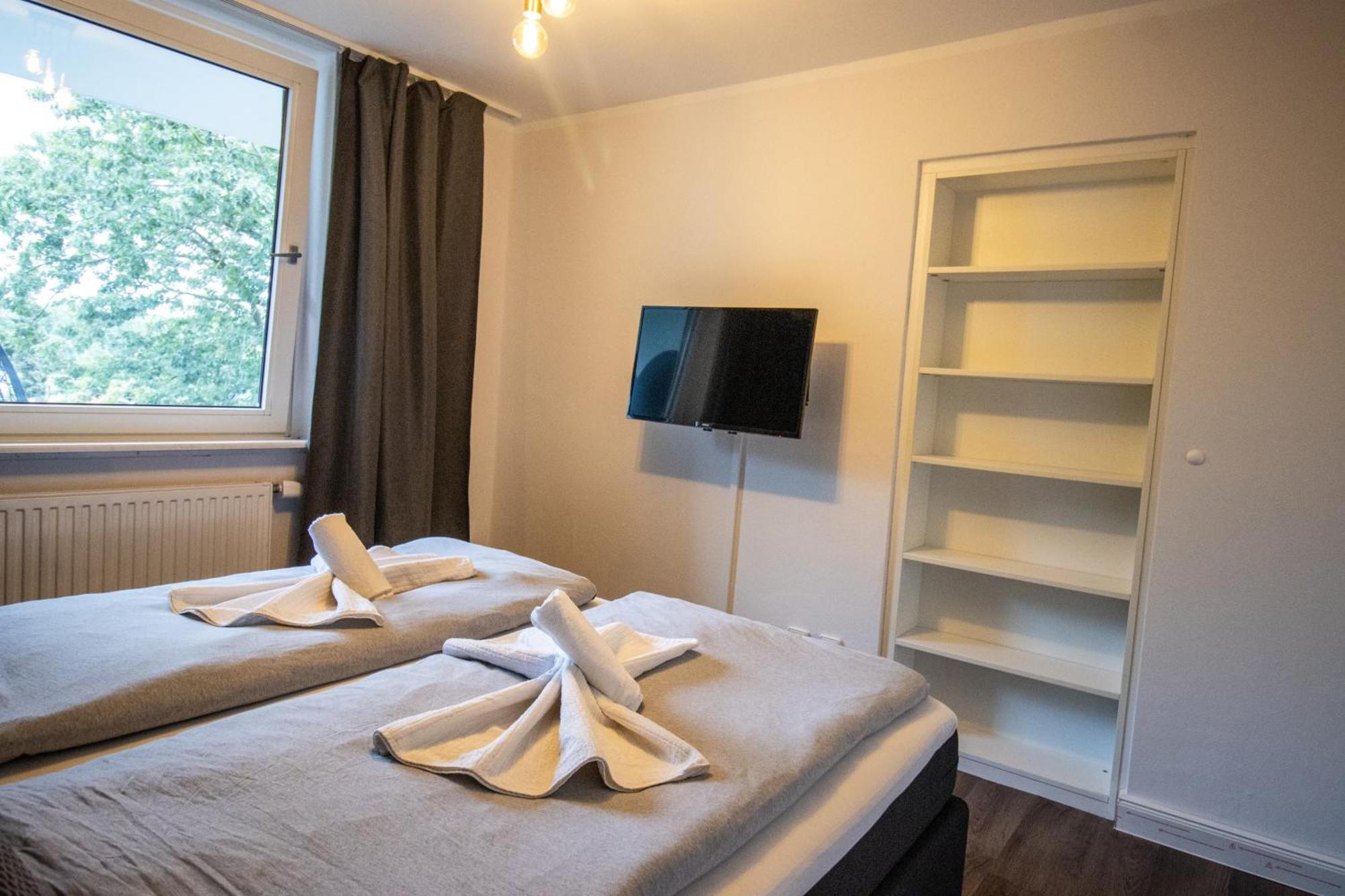 Messewohnung Fuer 5 Gaeste Mit Balkon Und Lift Hanóver Exterior foto