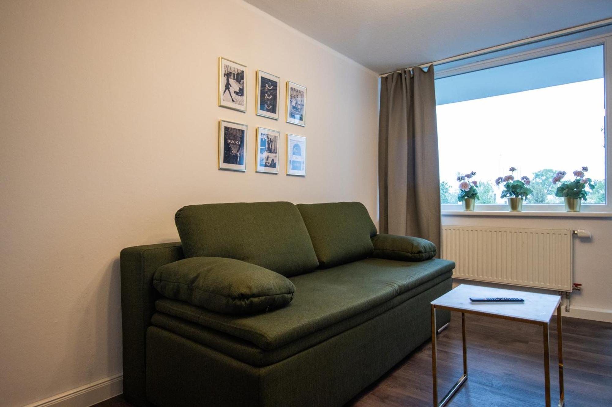 Messewohnung Fuer 5 Gaeste Mit Balkon Und Lift Hanóver Exterior foto